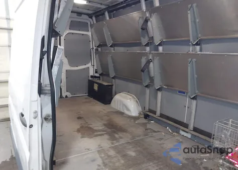 2014 Mercedes-Benz Sprinter 2500 High Roof z USA, uszkodzony, nr VIN WD3PE8DE8E5901139